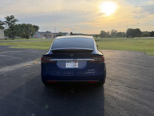 Blue 2019 Tesla Model X Performance