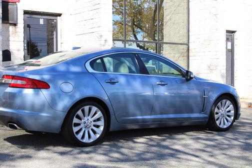 2009 Jaguar XF Premium Luxury