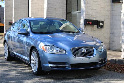 2009 Jaguar XF Premium Luxury