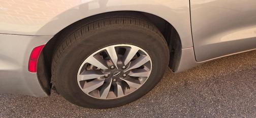 Silver 2021 Chrysler Pacifica Hybrid Touring L