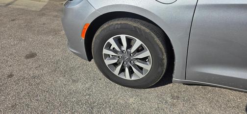 Silver 2021 Chrysler Pacifica Hybrid Touring L