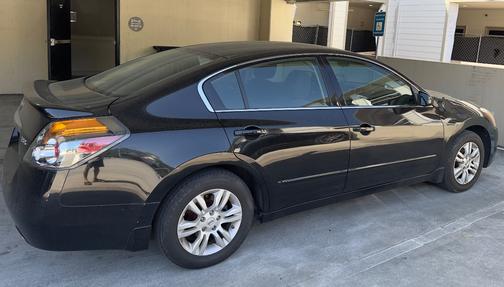 Black 2012 Nissan Altima 2.5 S