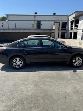 Black 2012 Nissan Altima 2.5 S