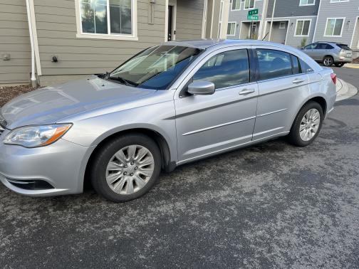 2012 Chrysler 200 LX