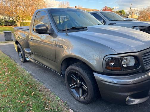 2003 Ford F-150 SVT Lightning Flareside