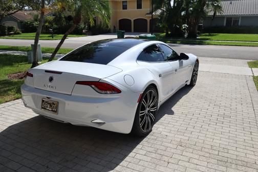 2018 Karma Revero Base