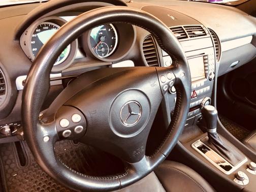 2005 Mercedes-Benz SLK-Class SLK55 AMG Roadster