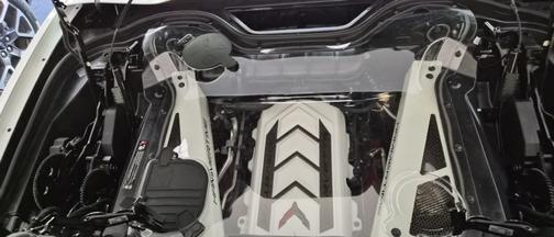 White 2023 Chevrolet Corvette Stingray w/2LT