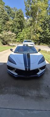 White 2023 Chevrolet Corvette Stingray w/2LT