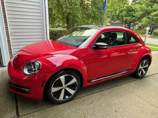 2012 Volkswagen Beetle 2.0T Turbo