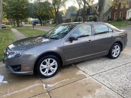 2012 Ford Fusion SE