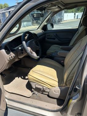 2001 Toyota Sequoia SR5
