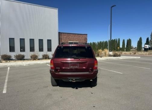 Red 2000 Jeep Grand Cherokee Limited 4WD