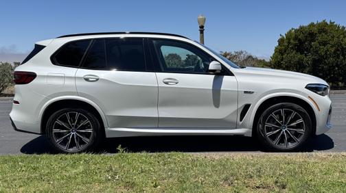 2022 BMW X5 PHEV xDrive45e