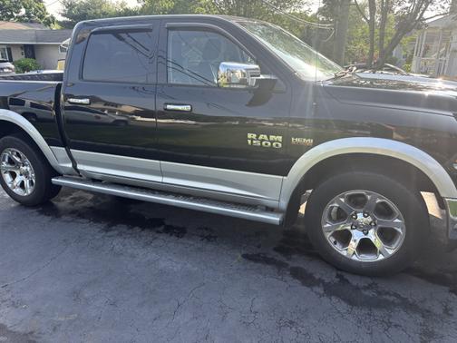 2015 RAM 1500 Laramie