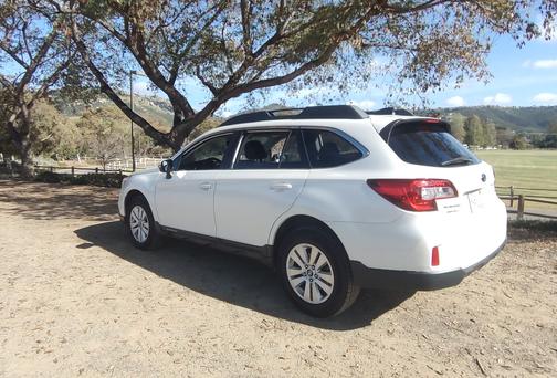 2017 Subaru Outback 2.5i Premium