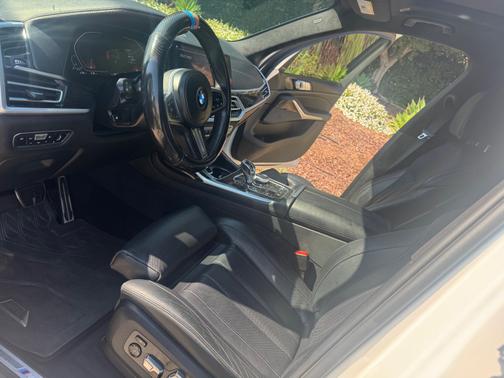 2020 BMW X7 xDrive40i