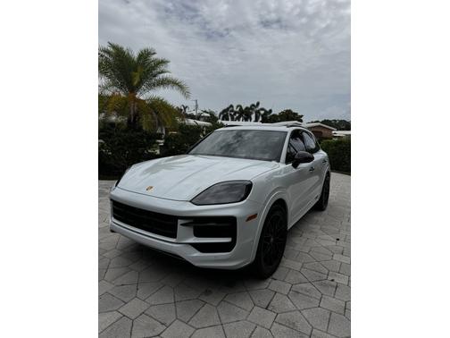 2024 Porsche Cayenne S