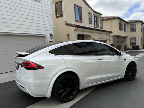 2017 Tesla Model X 75D