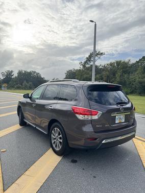 2014 Nissan Pathfinder SV