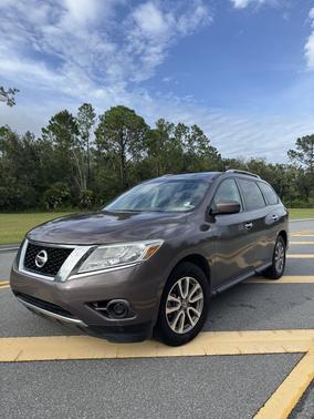 2014 Nissan Pathfinder SV