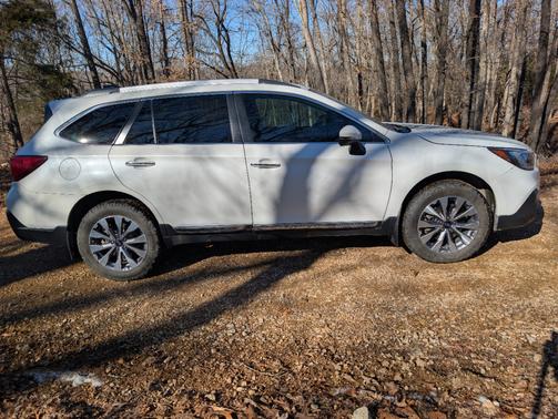 2018 Subaru Outback 3.6R Touring