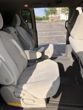 Gold 2011 Toyota Sienna LE