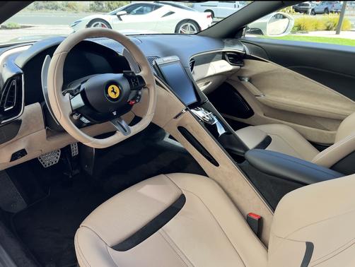 2021 Ferrari Roma Base
