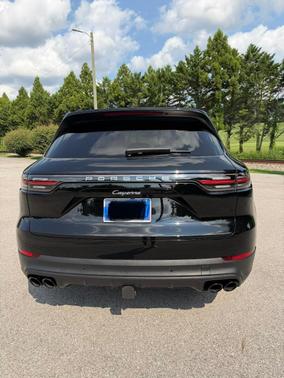Black 2020 Porsche Cayenne Cayenne