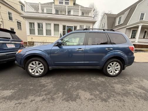 2012 Subaru Forester 2.5X Limited