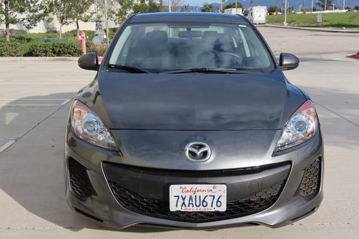 2013 Mazda Mazda3 i Touring