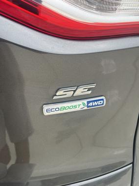Gray 2015 Ford Escape SE
