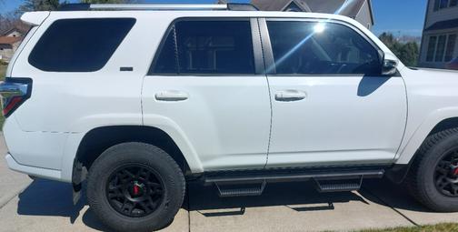 White 2022 Toyota 4Runner SR5 Premium