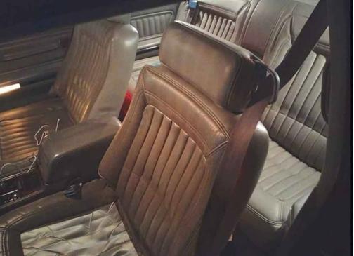 1993 Buick Riviera Base