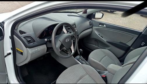 2015 Hyundai Accent GLS