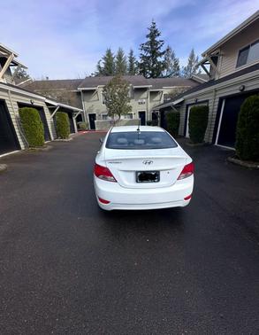 2015 Hyundai Accent GLS