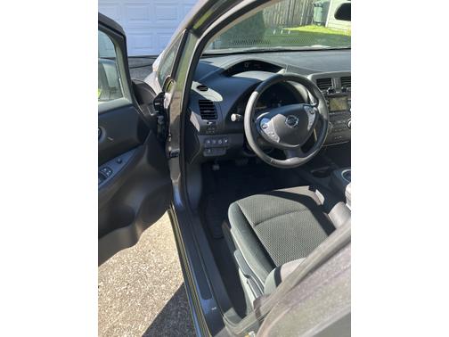 2015 Nissan Leaf S
