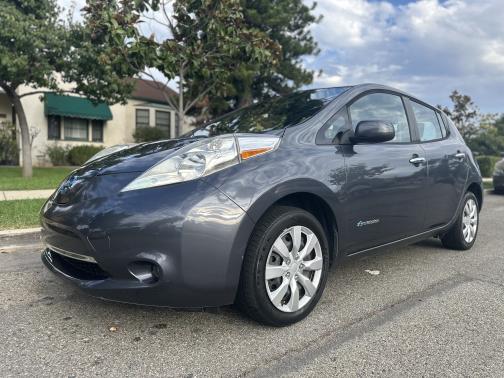 2013 Nissan Leaf S