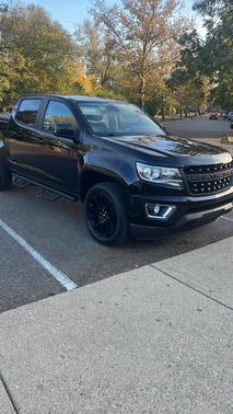 Black 2019 Chevrolet Colorado LT