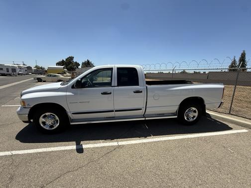 2004 Dodge Ram 2500 Laramie Quad Cab