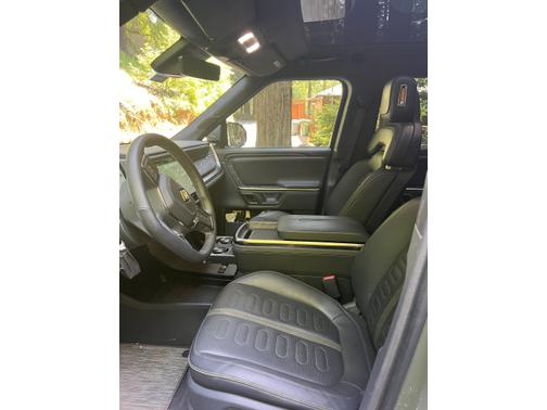2022 Rivian R1S Launch Edition