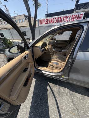 2011 Porsche Cayenne Base
