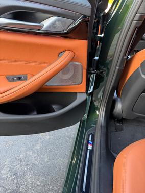 Green 2023 BMW M5 Base