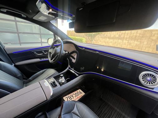 Black 2025 Mercedes-Benz EQS 450+ Base