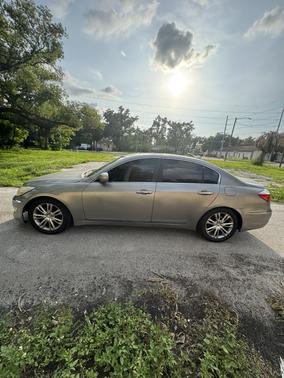 Silver 2011 Hyundai Genesis 4.6