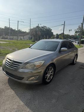 Silver 2011 Hyundai Genesis 4.6