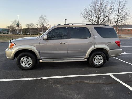 2001 Toyota Sequoia SR5