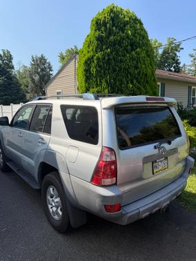 Silver 2003 Toyota 4Runner SR5