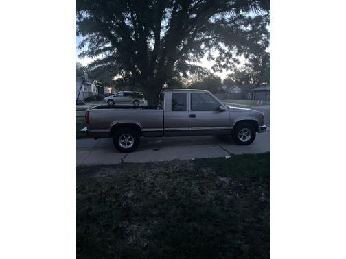 Photo 2 of 14 of 1997 Chevrolet 1500 Extended Cab