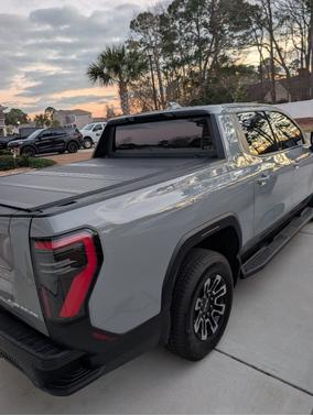 2026 GMC Sierra EV Standard Range Elevation